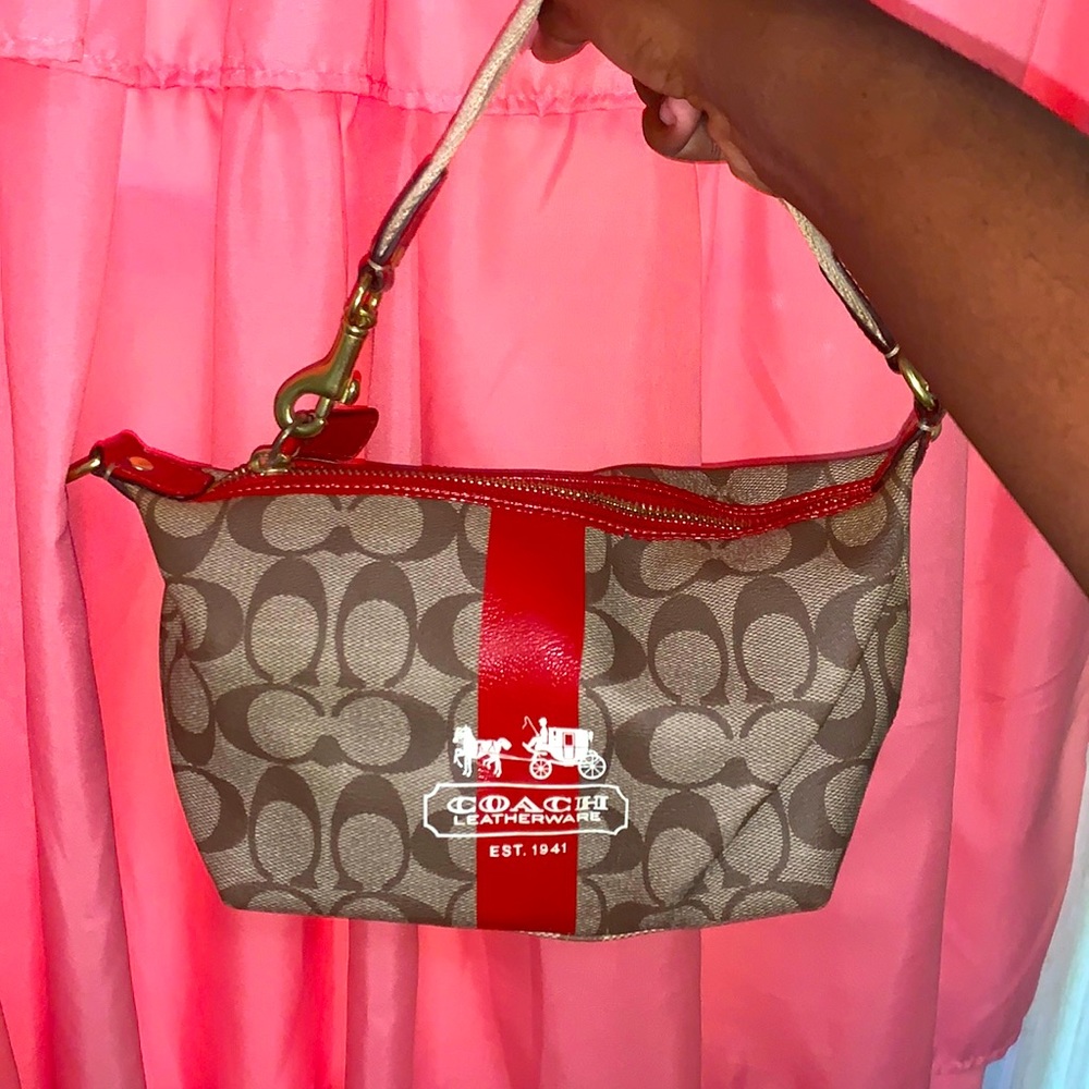 SMALL CUTE VINTAGE COUCH BAG